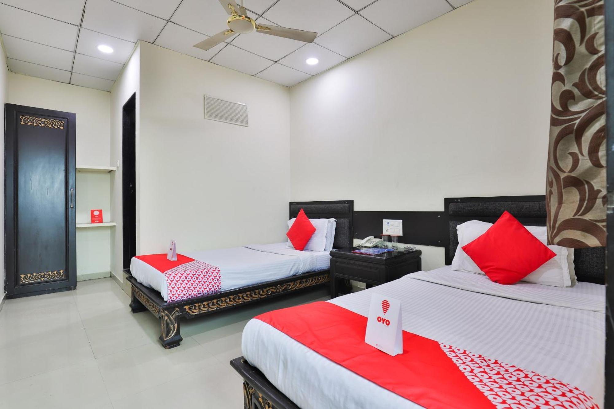 โอโย 14549 โฮเต็ล โลตัส เรซิเดนซี Hotel ดามัน ภายนอก รูปภาพ